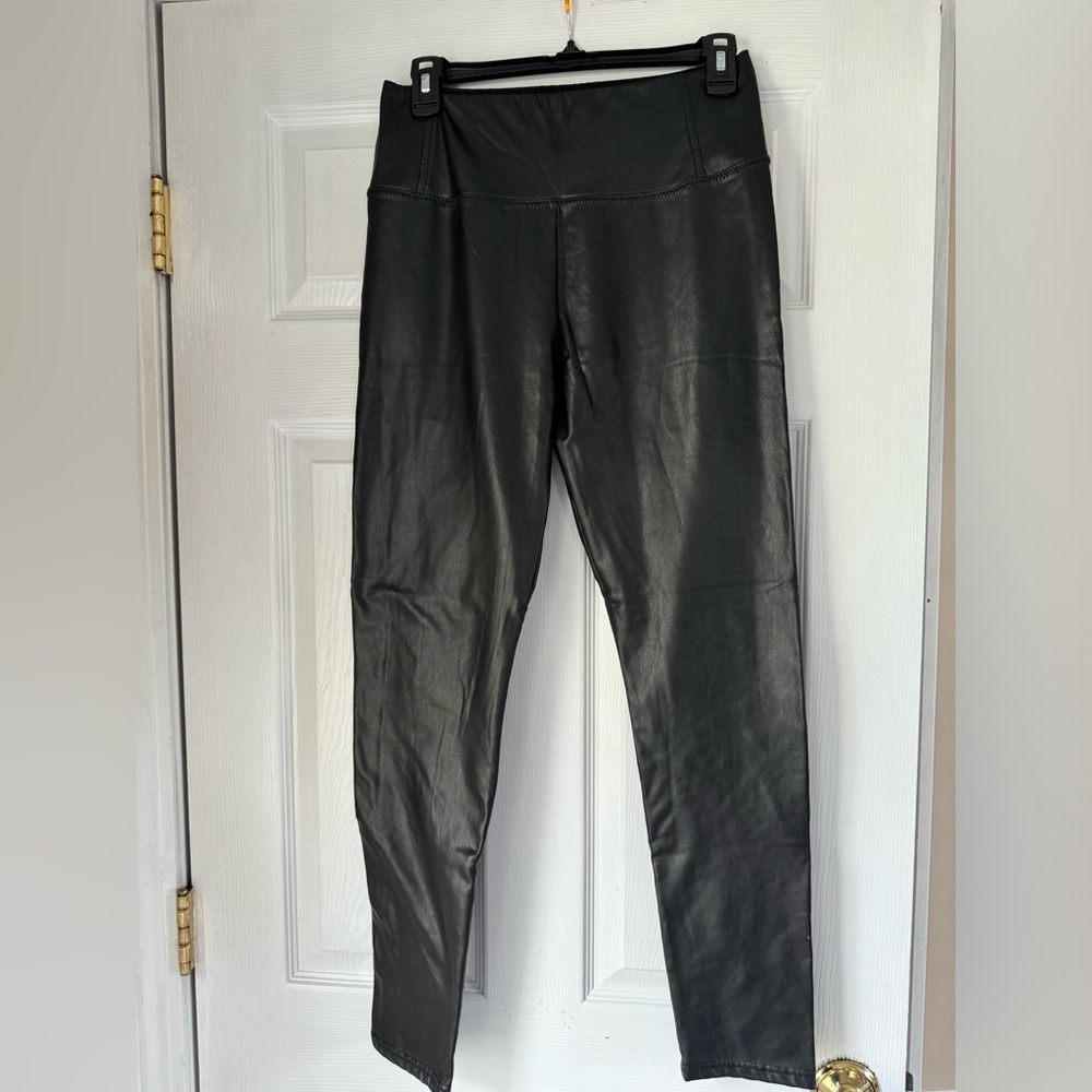 Women’s Size Large Faux Black Leggings